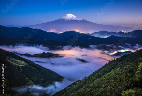 Fototapeta Naklejka Na Ścianę i Meble -  富士山　雲海　吉原