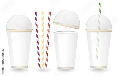 Empty plastic cups with dome lid and without. Takeaway juice, smoothies or cocktail cups with colorful straws. Realistic vector illustration. Isolated.