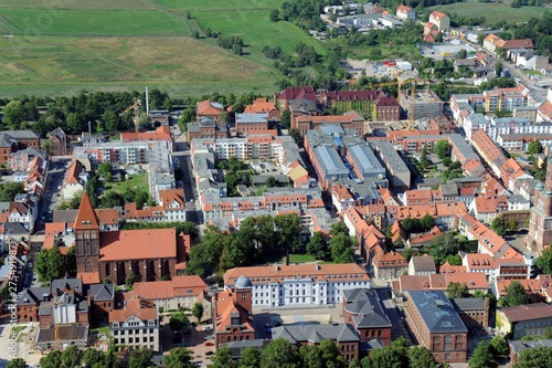 Greifswald mit Universitätshauptgebäude 2014