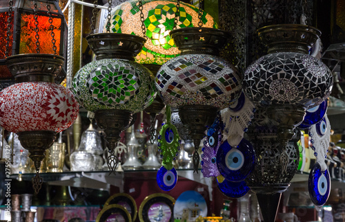 Fototapeta Naklejka Na Ścianę i Meble -  Arabic lamps in souvenir shop, Oman