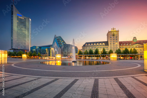 Obraz na płótnie Leipzig, Germany. Cityscape image of Leipzig downtown during beautiful sunset. w salonie