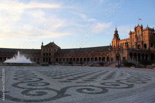 Praça de Espanha - Fonte