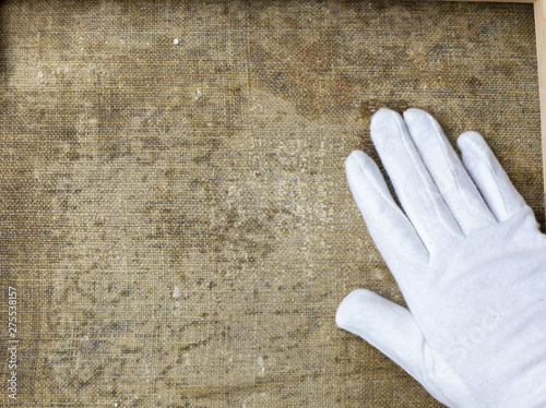 Konstfotografi restoration and conservation of a very old canvas, restoration of a painting, re