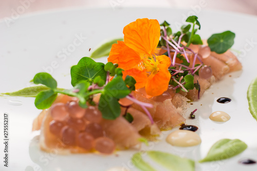 Carpaccio with saffron and caviar