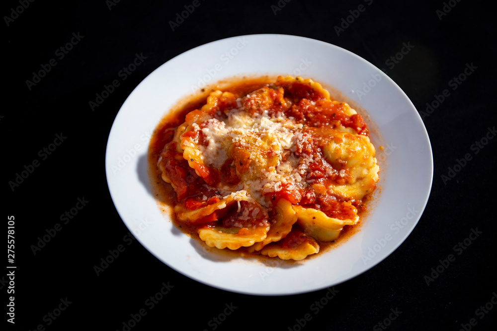 Ravioli with tomato sauce