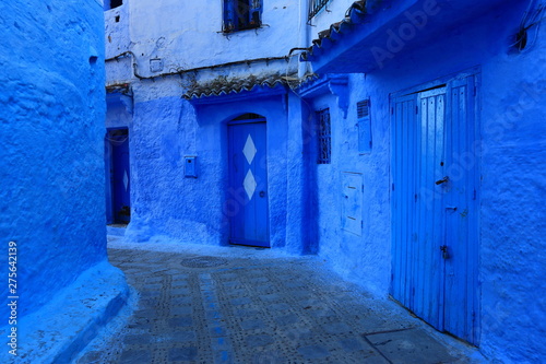 Blue street walls of the popular city of Morocco, Chefchaouen. Traditional moroccan architectural details. © AnastasiiaUsoltceva