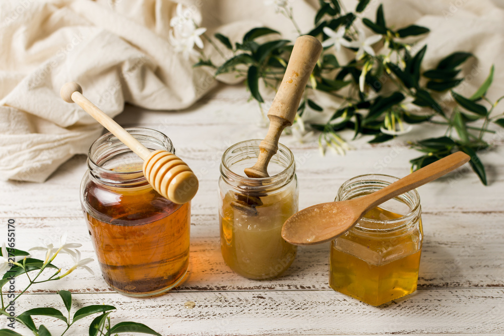Honey jars line Honey jars line