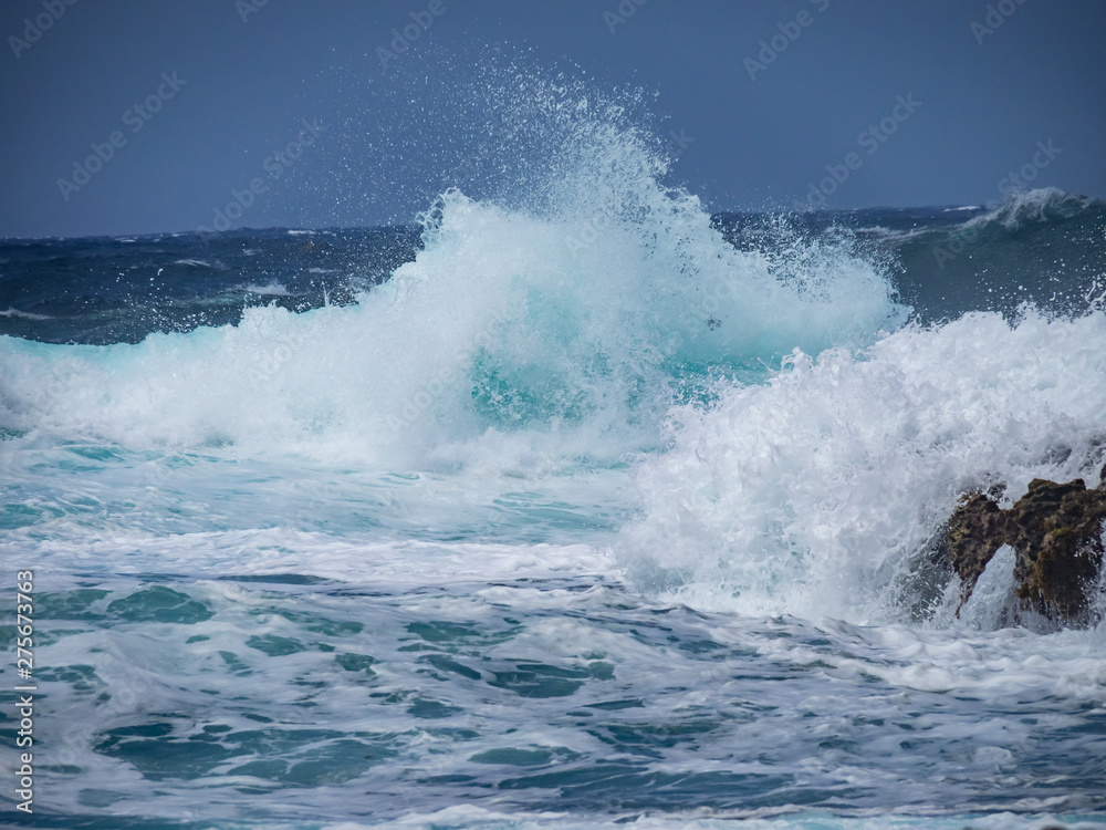 Crashing waves at Shete Boka National park, curacao