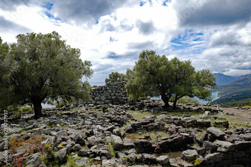 Sardinien Nuraghe Mannu bei Cala Gonone photo
