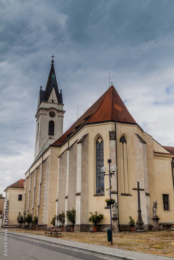Fototapeta premium Church of St. Giles & the Virgin Mary Royal in the old town of Trebon, Czech Republic