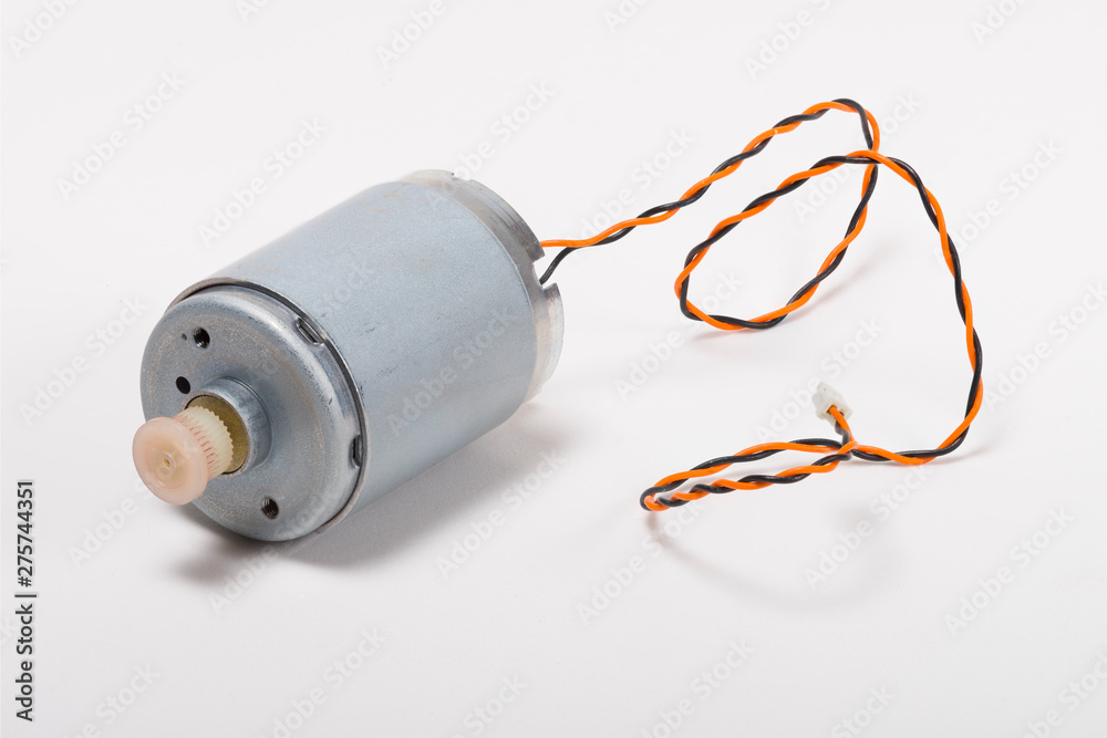 Recycled DC motor for Arduino and other DIY projects Recycled DC motor for Arduino and other DIY projects