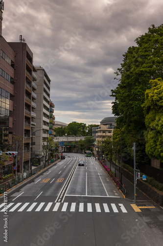 新宿の外苑西通り © sasasarururu