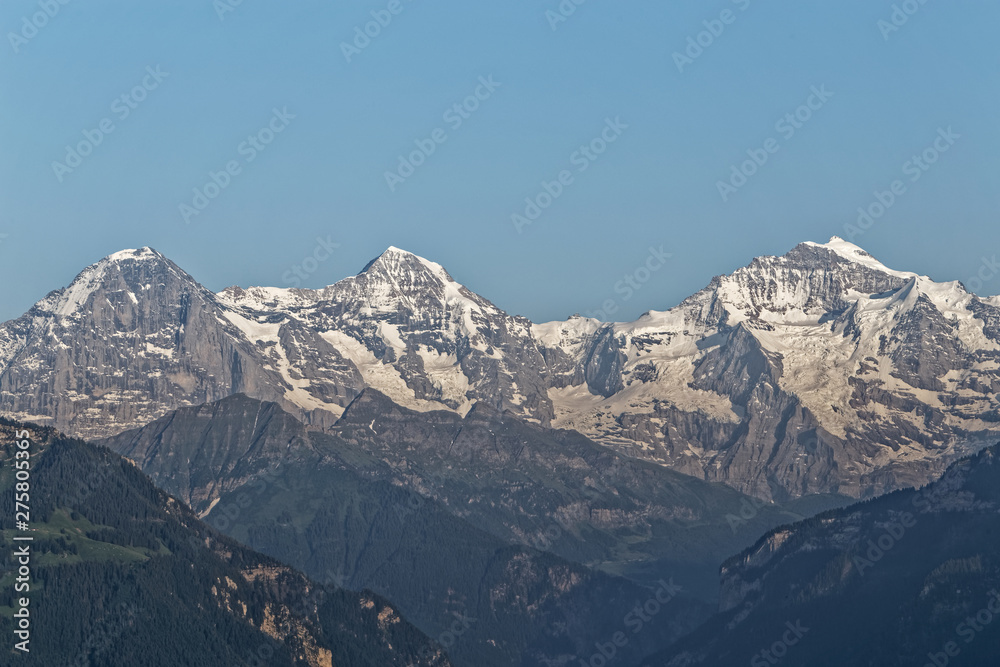 Eiger,Monch et Jungfrau,sommets des Alpes Suisses