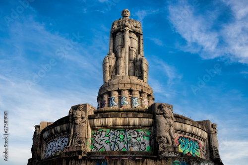 altes bismarckdenkmal in hamburg, deutschland