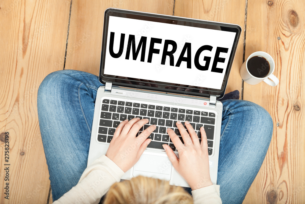 Fototapeta premium Umfrage auf Englisch