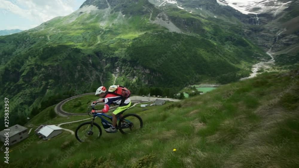 Pan Right to Left: Traversing the Beautiful Mountain on a Bike in Val Poschiavo Pan Right to Left: Traversing the Beautiful Mountain on a Bike in Val Poschiavo