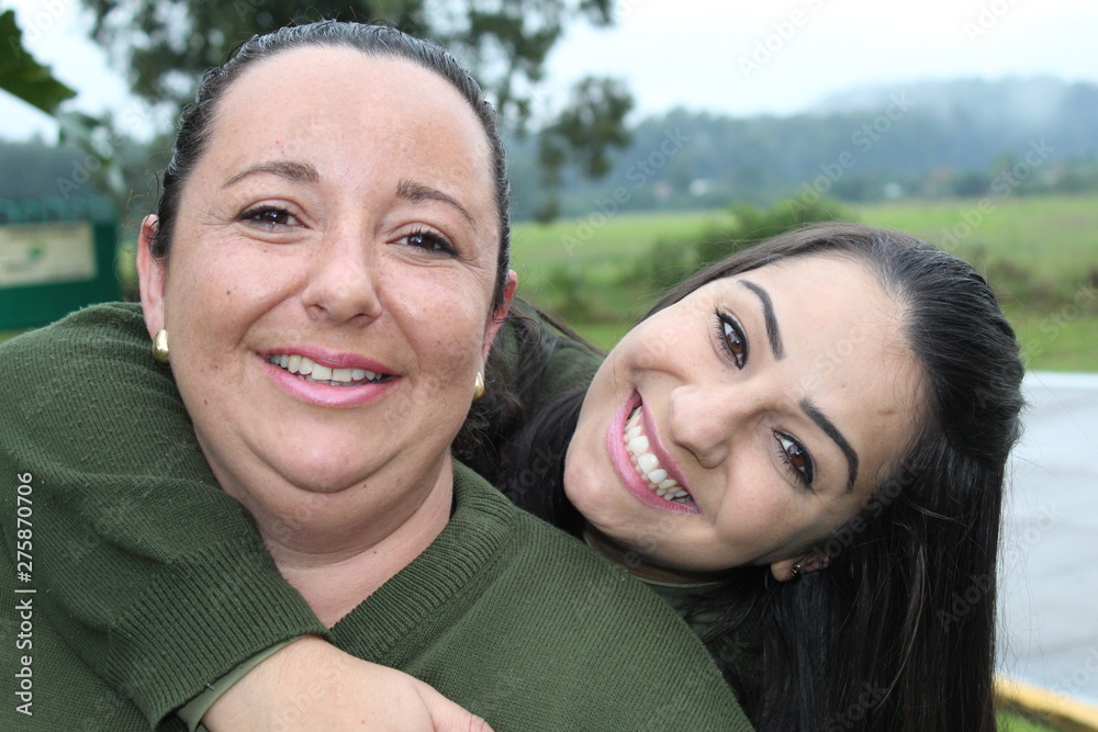 Fototapeta premium portrait of happy friends