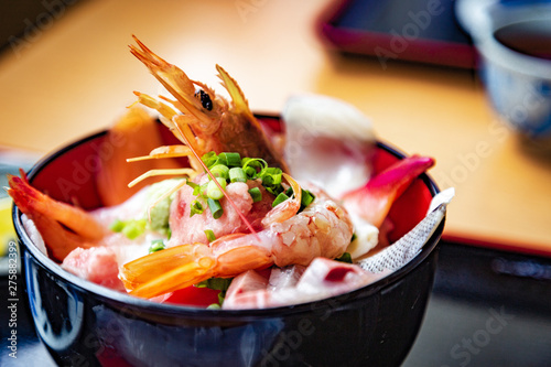 海鮮丼