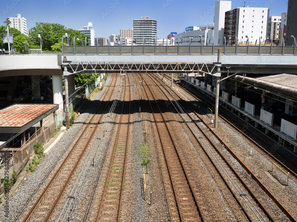 Fototapeta premium 埼玉県川口駅 線路