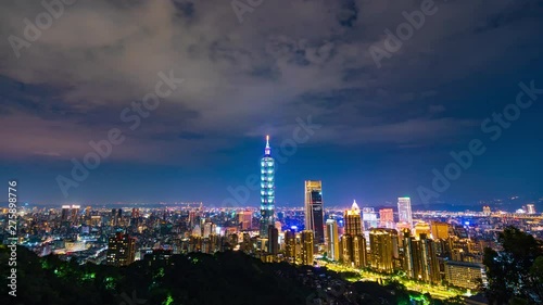 Wallpaper Mural time lapse of city night view in Taipei, Taiwan Torontodigital.ca