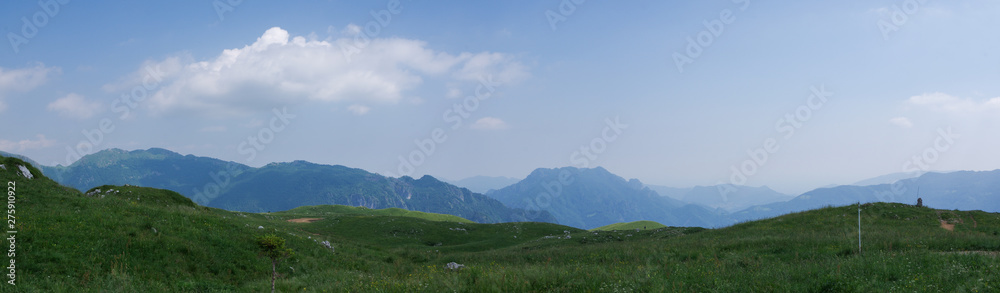Panorama val Taleggio Alpi Orobie Italia
