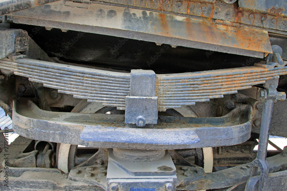 train bow plate