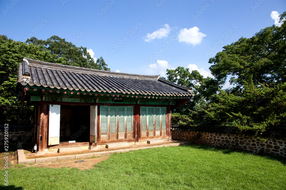 Soonguijeon is a shrine of the Joseon Dynasty. Soonguijeon is a shrine of the Joseon Dynasty.