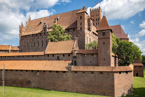 Obraz na płótnie The biggest castle in the world in Malbork, Poland w salonie