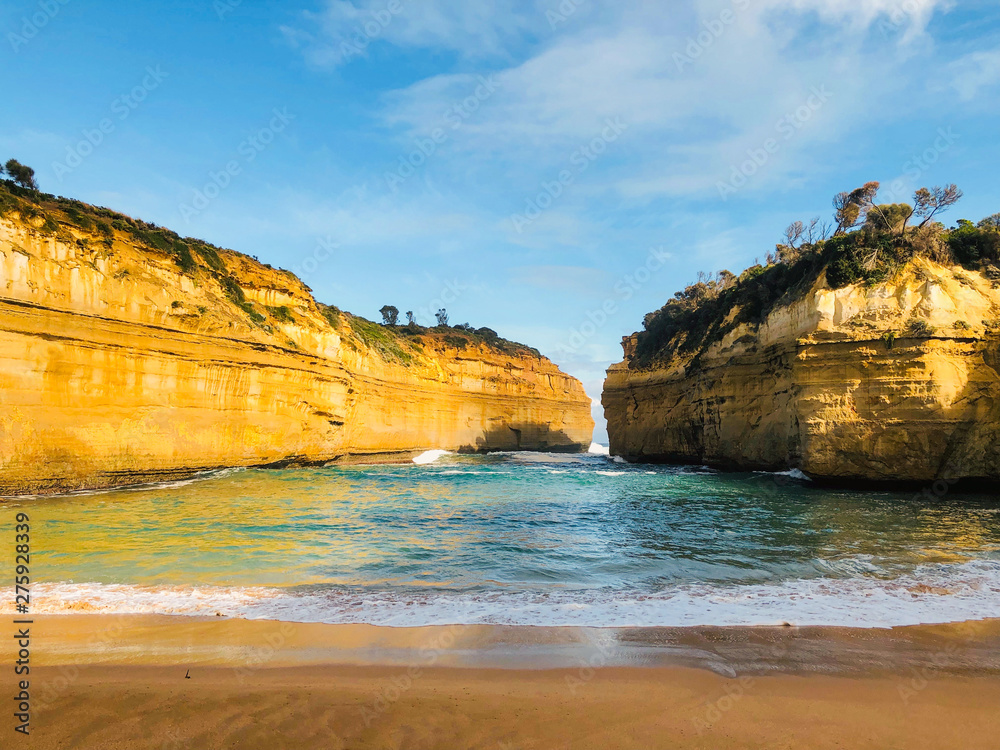 cliffs of 12 Apostles