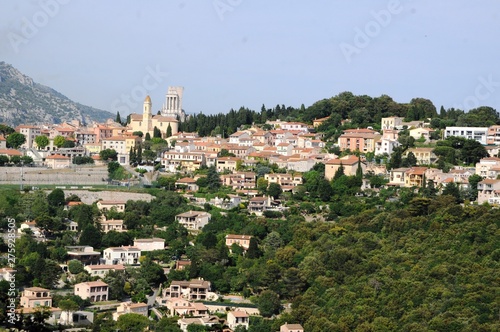 Village d’Eze dans les Alpes Maritimes (Côte d’Azur-Midi de la France)