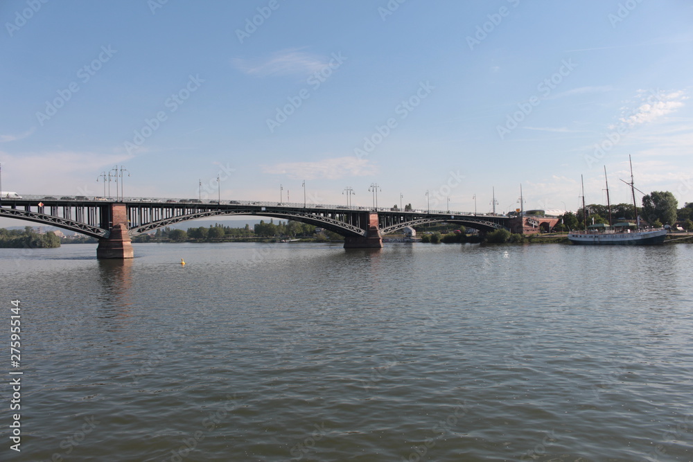 Theodor - Heuss bridge on the river Rhein in Mainz