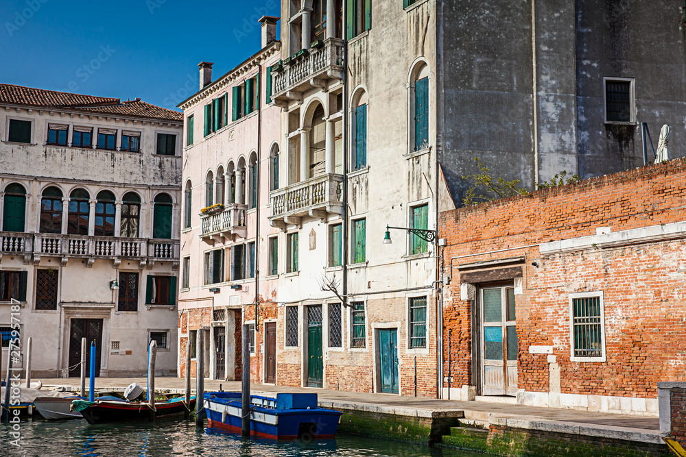 The picturesque canals of the beautiful Venice city