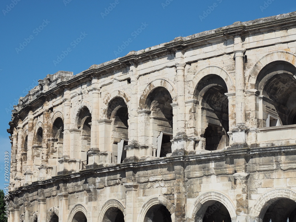 Amphitheater von Nîmes 
