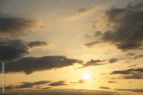 Fototapeta Naklejka Na Ścianę i Meble -  Sunset and Cloud Evening Sky