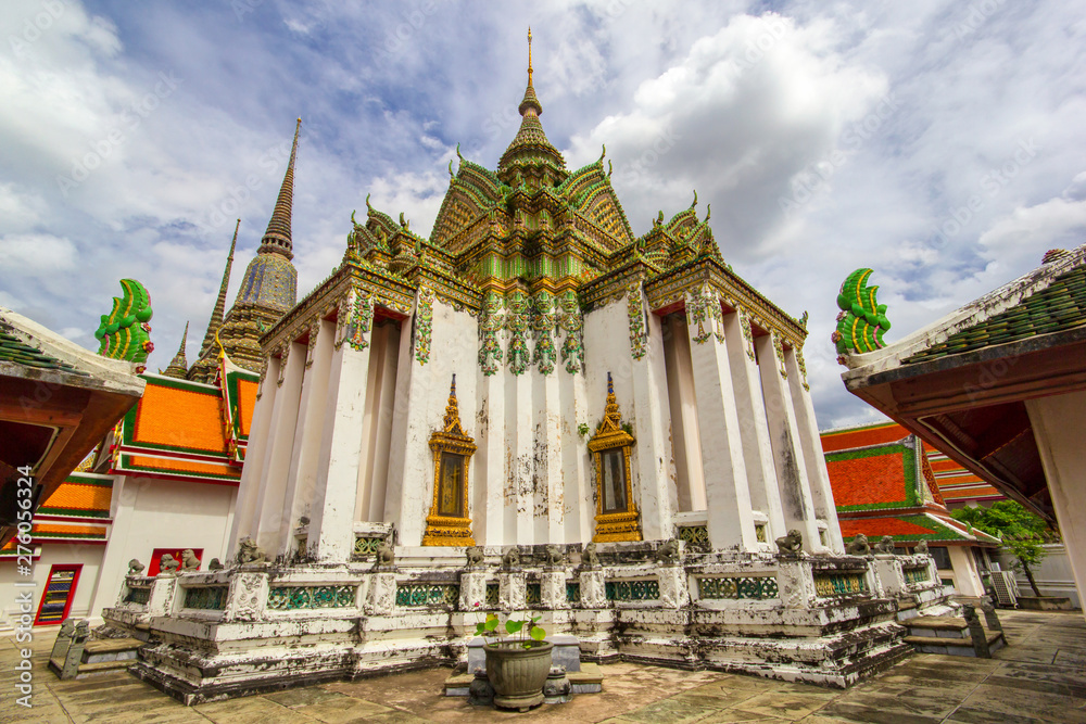 Wat Pho Temple or Wat Phra Chetuphon