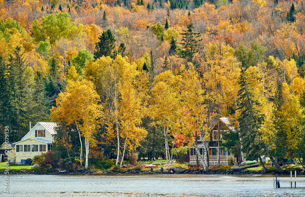 Naklejka premium Rangeley Lake at autumn, Oquossoc, Maine, USA.