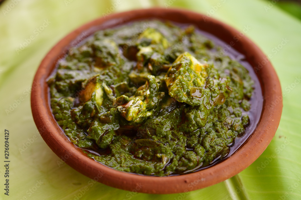 Palak Paneer Curry made paneer, palak, spinach, indian, background, curry, food,up of spinach and cottage cheese, Popular Indian healthy Lunch/Dinner food menu, served in a Karahi with Roti Or Chapati Palak Paneer Curry made paneer, palak, spinach, indian, background, curry, food,up of spinach and cottage cheese, Popular Indian healthy Lunch/Dinner food menu, served in a Karahi with Roti Or Chapati