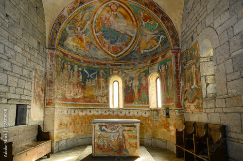 Chorraum in der Kirche San Nicolao, Giornico, Tessin, Schweiz