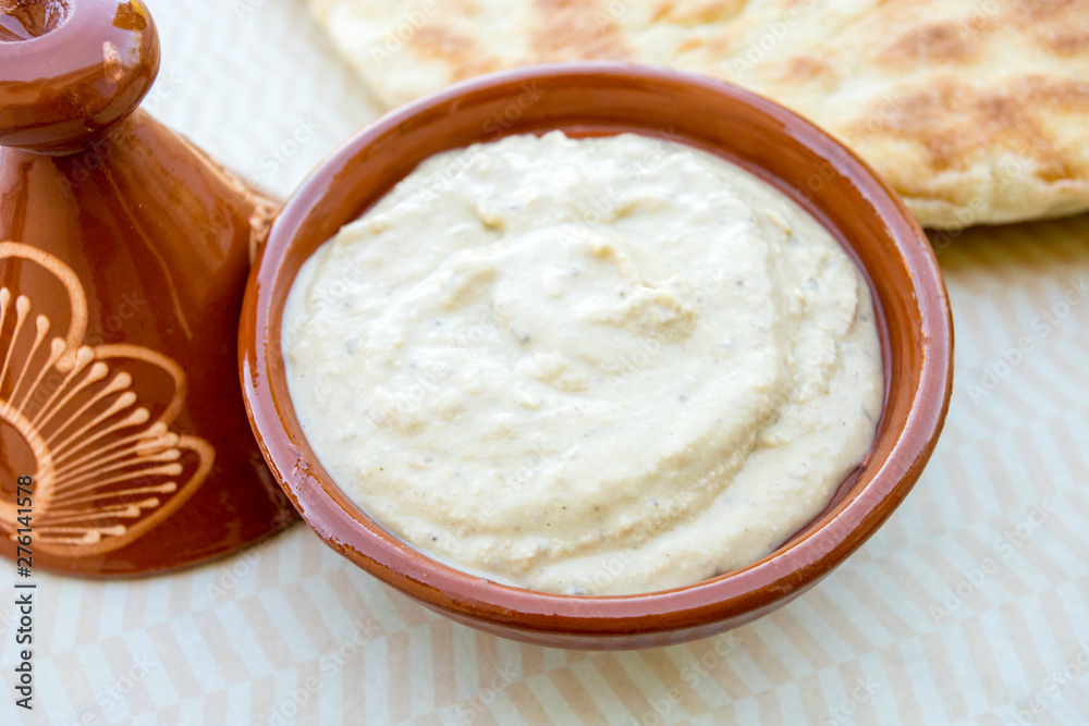 houmous houmous