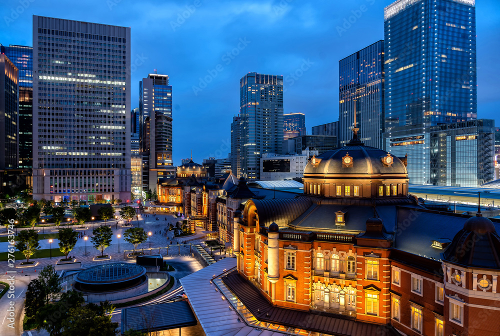 Tokyo Station at night,is a railway station in Chiyoda-ku, Tokyo, Japan. The original station is located in Chiyoda's Marunouchi business district . Tokyo Station at night,is a railway station in Chiyoda-ku, Tokyo, Japan. The original station is located in Chiyoda's Marunouchi business district .