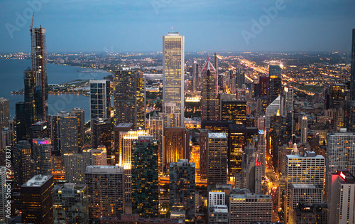 Chicago from above - amazing aerial view in the evening - travel photography © 4kclips