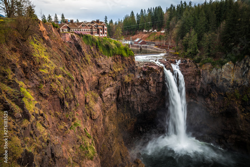 Fototapeta Naklejka Na Ścianę i Meble -  Snoqualmie Falls Viewpoint, Washington State