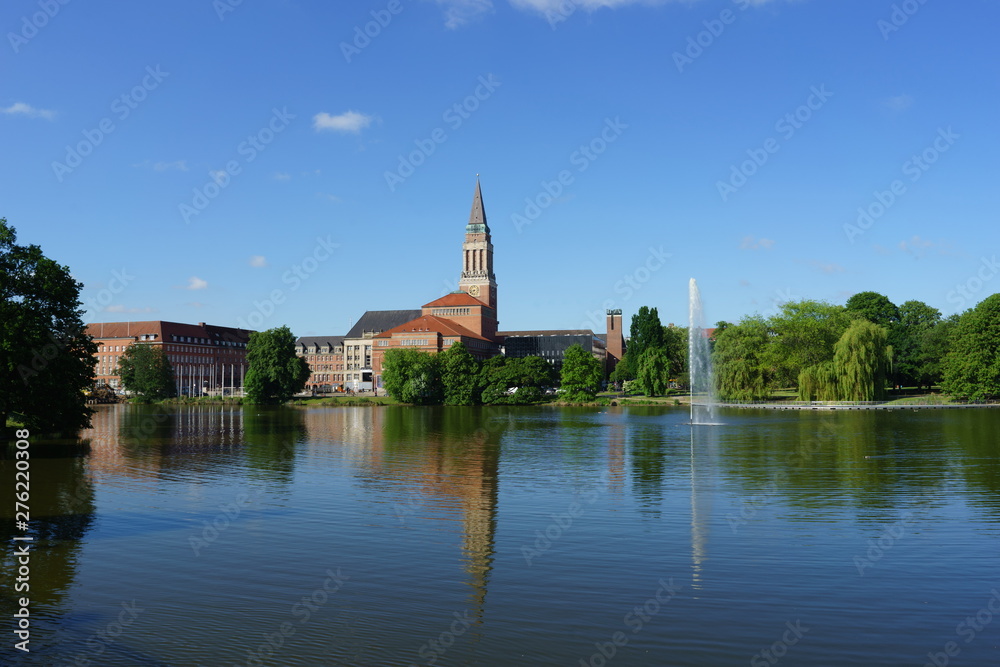 Panoramic view of the city hall against the lake, Kiel