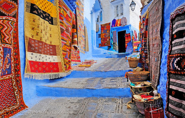 Stickers Marokko Blauwe straatjes medina Chefchaouen  © Andrii Vergeles