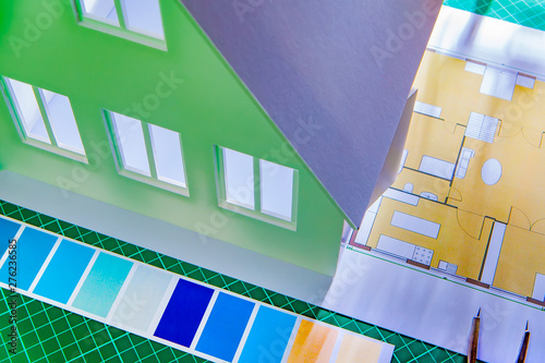 Painting works. Building de...