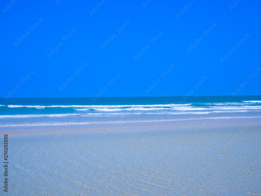 Obraz premium sea and sky