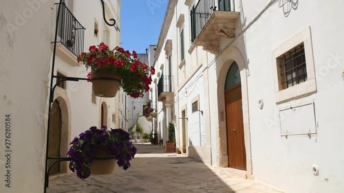 Alleyway. Locorotondo. Puglia. Italy.
