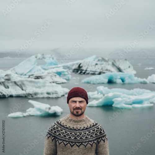Beautiful Glacial Lagoon in Vatnajokull National Park, southeast Iceland, Europe.