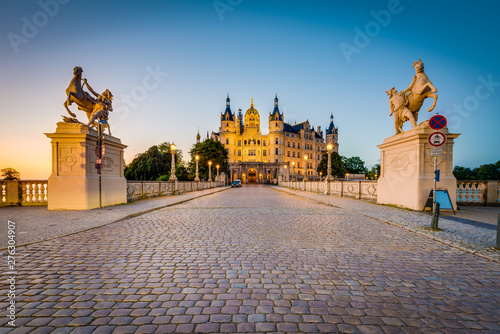 Schwerin palace or Schwerin Castle, northern Germany. photo