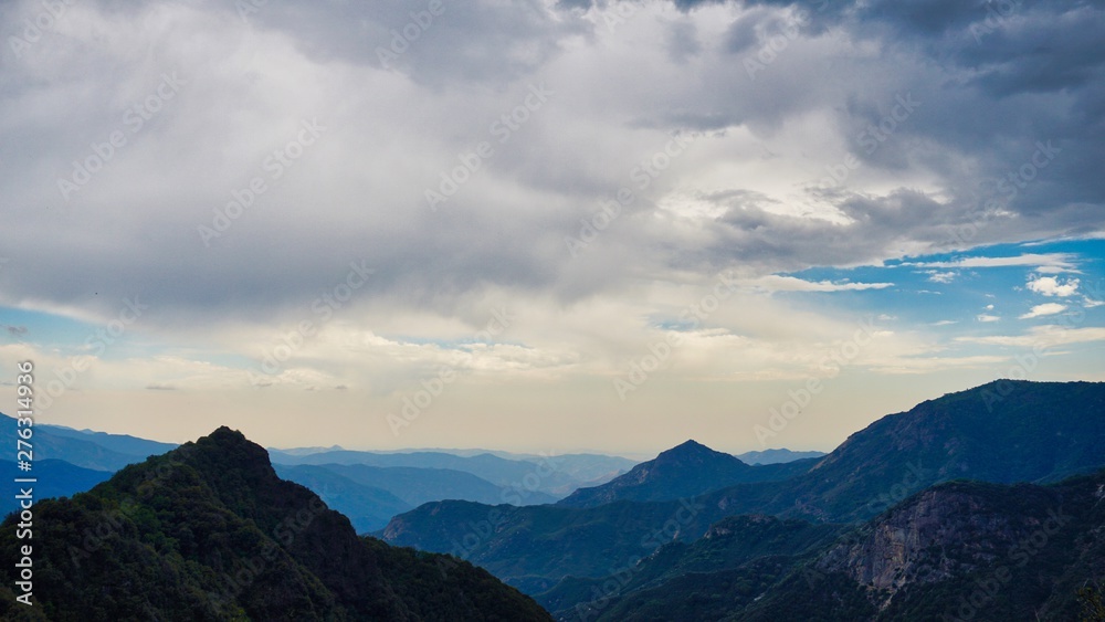 Horizon view of Sequoia National Park